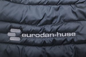 Brodering af Eurodan huse logo